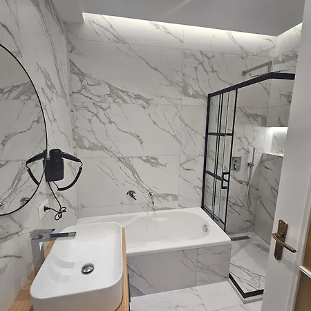 Πανσιόν Ns Luxury